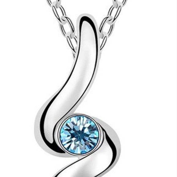 925 Sterling Silver Dangle Drop Earrings and Necklace - Picture 5 of 7